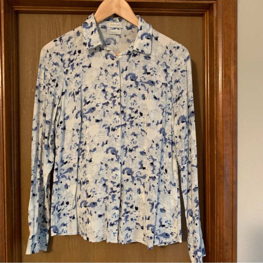 Van Heusen Abstract Blue Floral Button Down Shirt Medium Lightweight Blouse